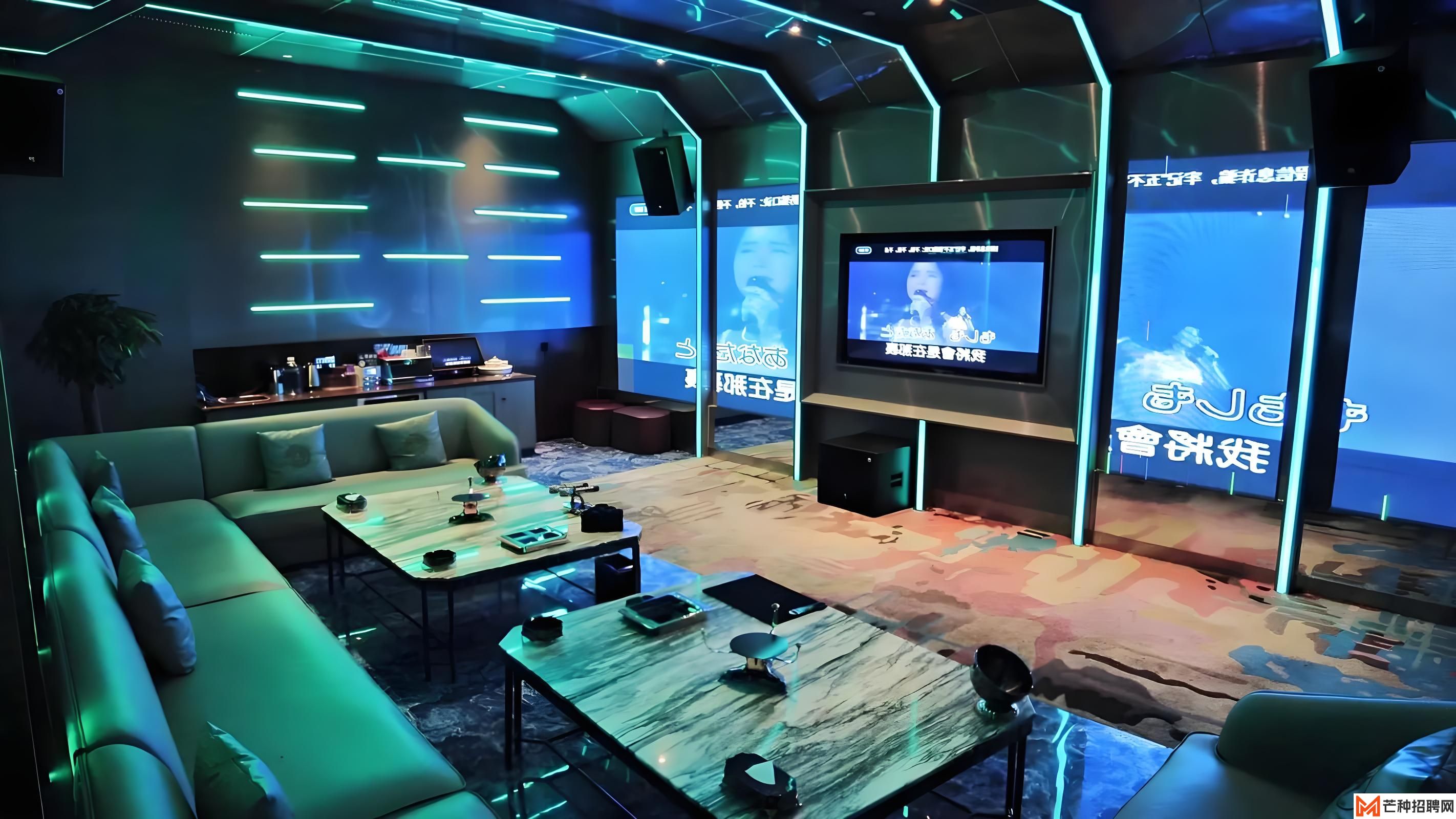 揭秘高端夜场招聘：月入过万的秘密