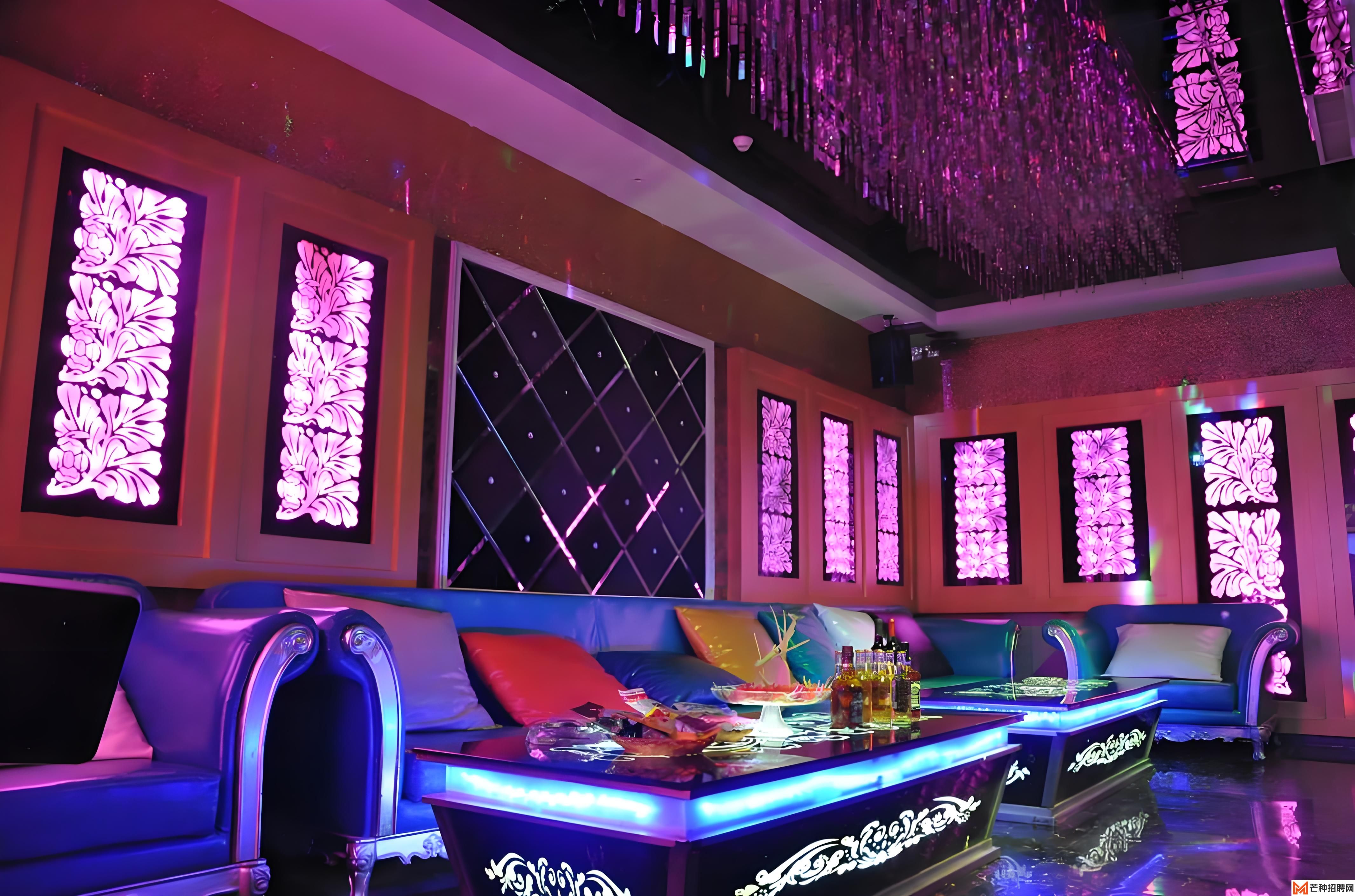 寻找未来的音乐女神：加入我们的夜场DJ团队！