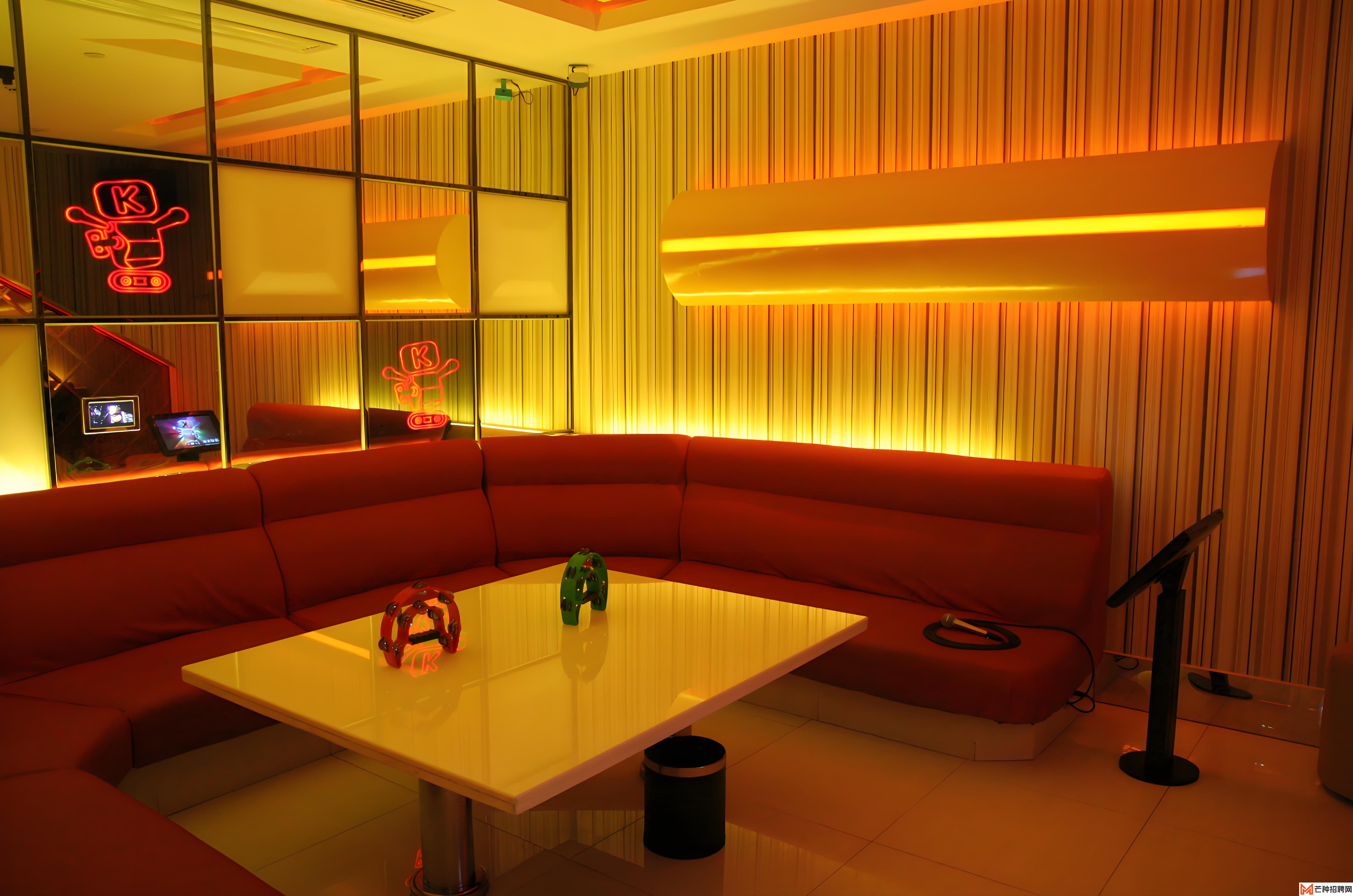 西安土门商圈：寻找夜场之星！