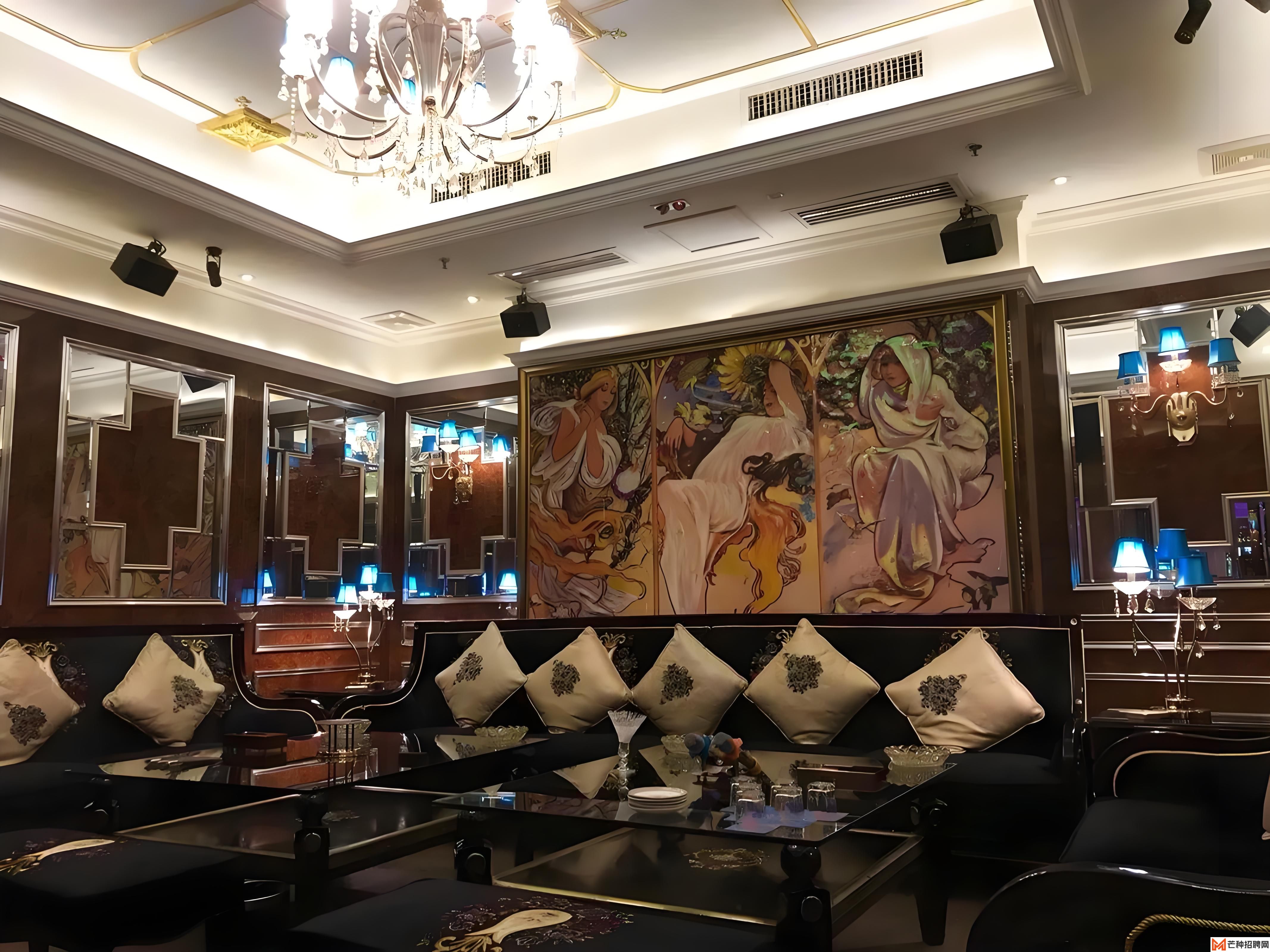 西安雁塔区夜场招聘：165cm女神级前台接待等你来嗨！